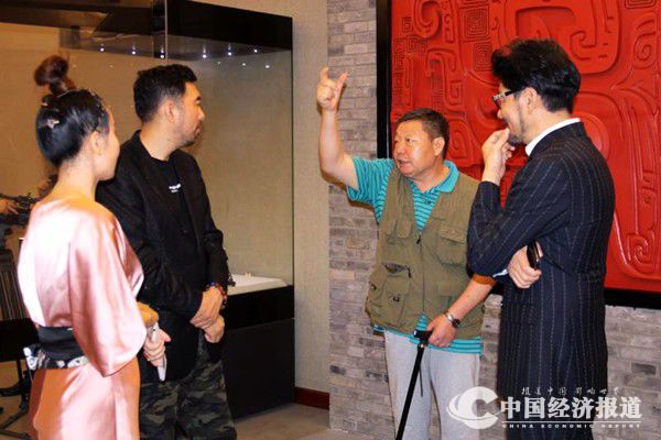 9首家中国民间簪子博物馆落户北京暨步摇风中国路·2021 流动的艺术展览开幕.jpg