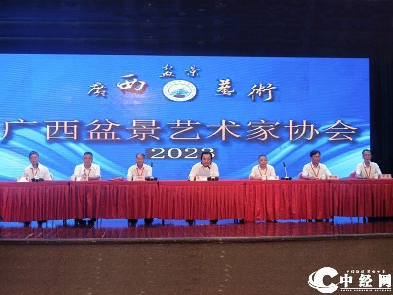 合影2.jpg