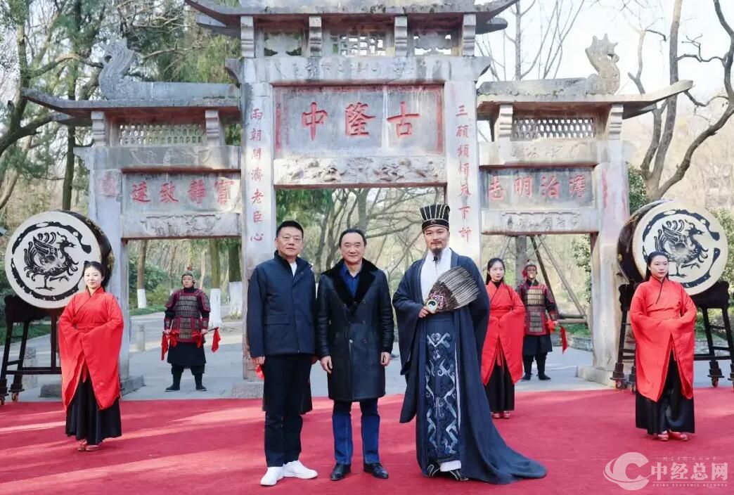 1717571725179904.jpg 1717571725179904.jpg