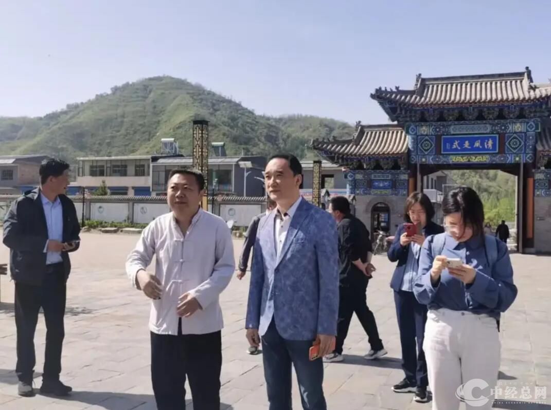 1717571745911962.jpg 1717571745911962.jpg