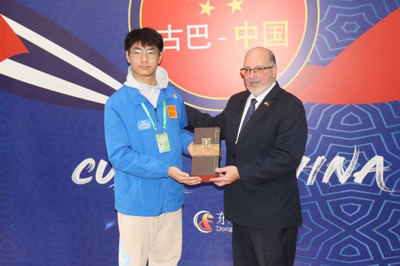 1740580592326107.jpg 24.jpg