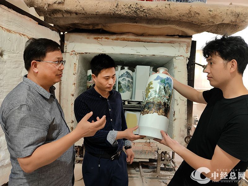 1740935178938003.jpg 4.jpg