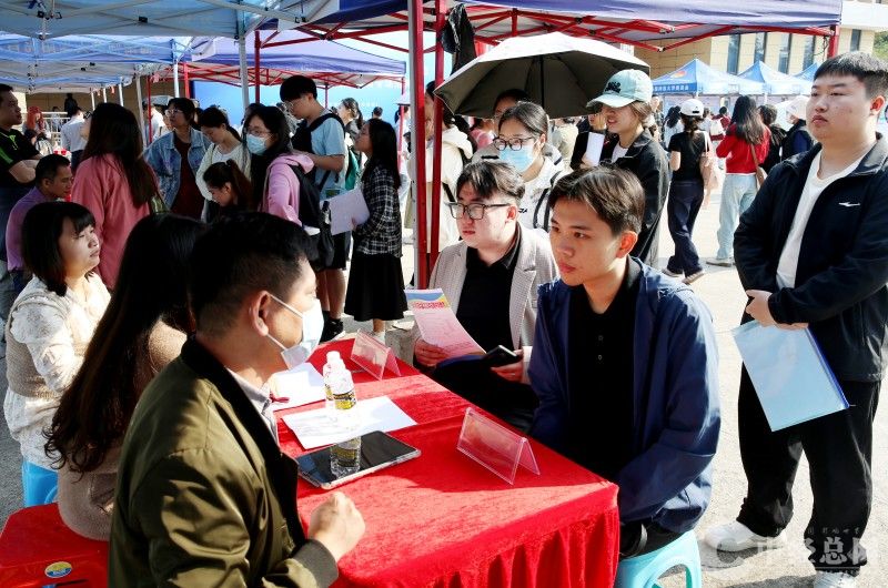 1742641584162349.jpg 72770ed1eda8458f0ded99bd53ad97f1.jpg