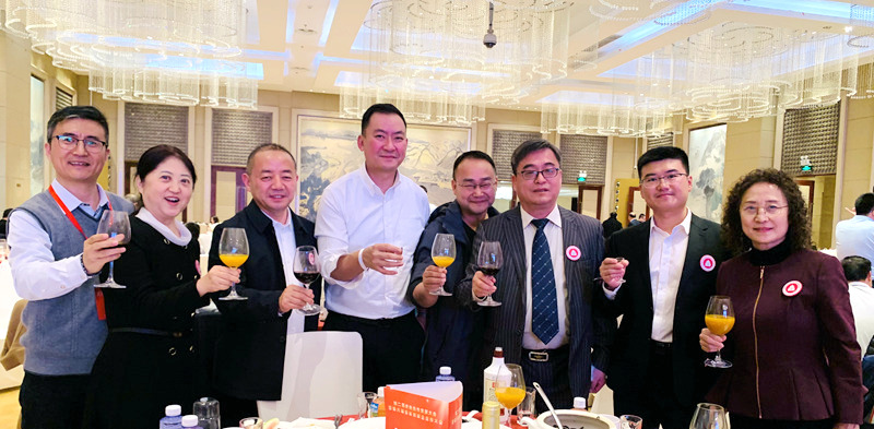 1743480214782928.jpg 9d5162734c3622f6a34a504e62e7328.jpg