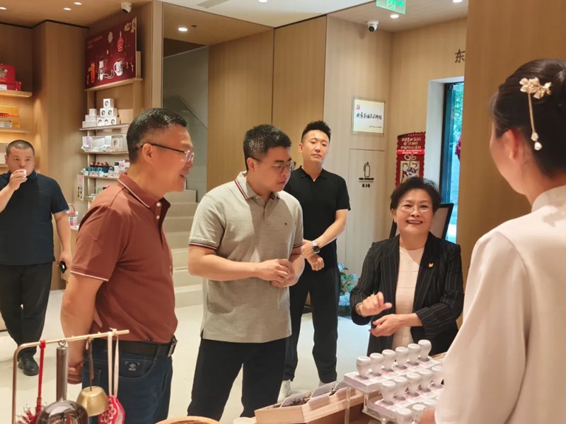 1748358364184211.jpg 3_副本.jpg