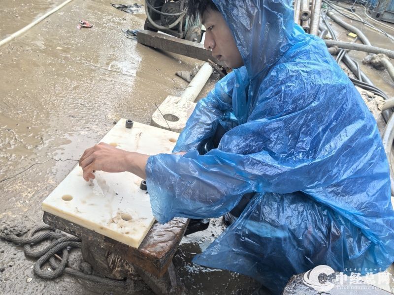 1751892228835718.jpg 2.jpg