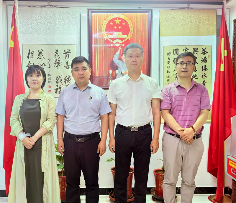 1752636950545339.jpg 722d8d7c8937c996565f2e9bfa5a244.jpg