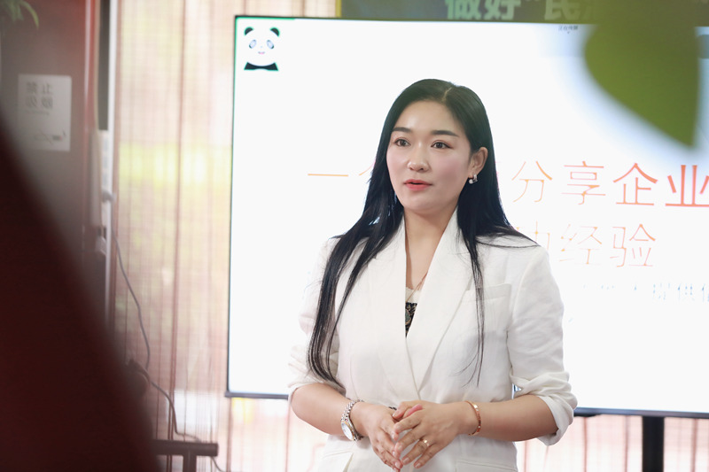 1753764573995636.jpg 16.jpg