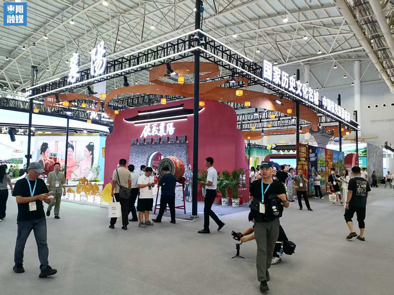 1757979764387563.jpg 2_副本.jpg