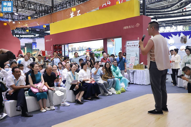 1757979773833195.jpg 3_副本.jpg