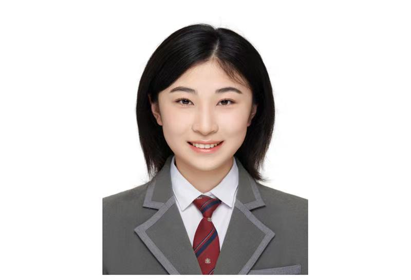 1758011948733376.jpg 郑欣宇照片.jpg