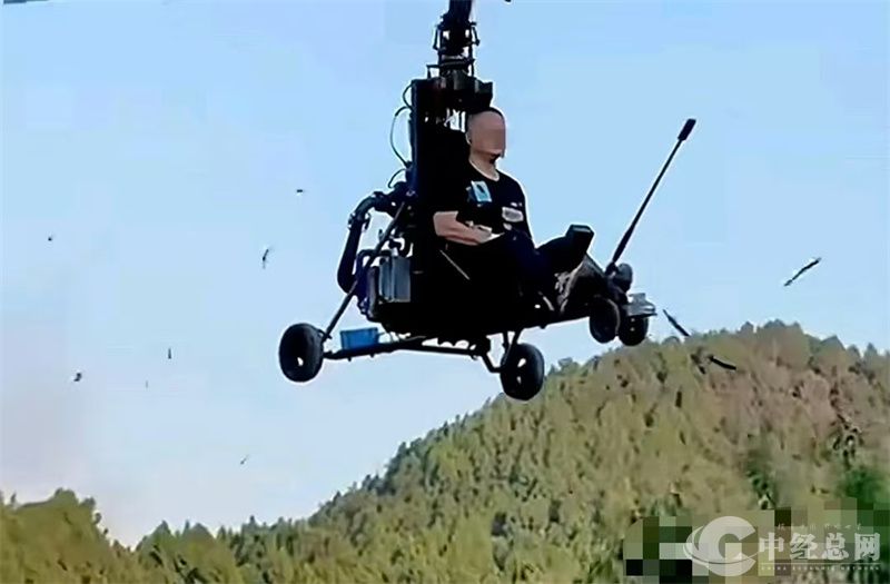 1759050628560479.jpg 唐飞机.jpg