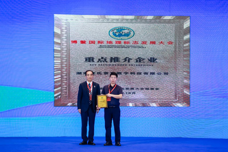 1760618140193723.jpg 12.jpg