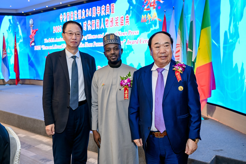 1766852303679027.jpg 38.jpg