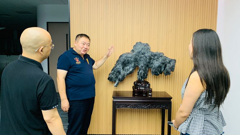 微信图片_20260919215935_1366_615.jpg